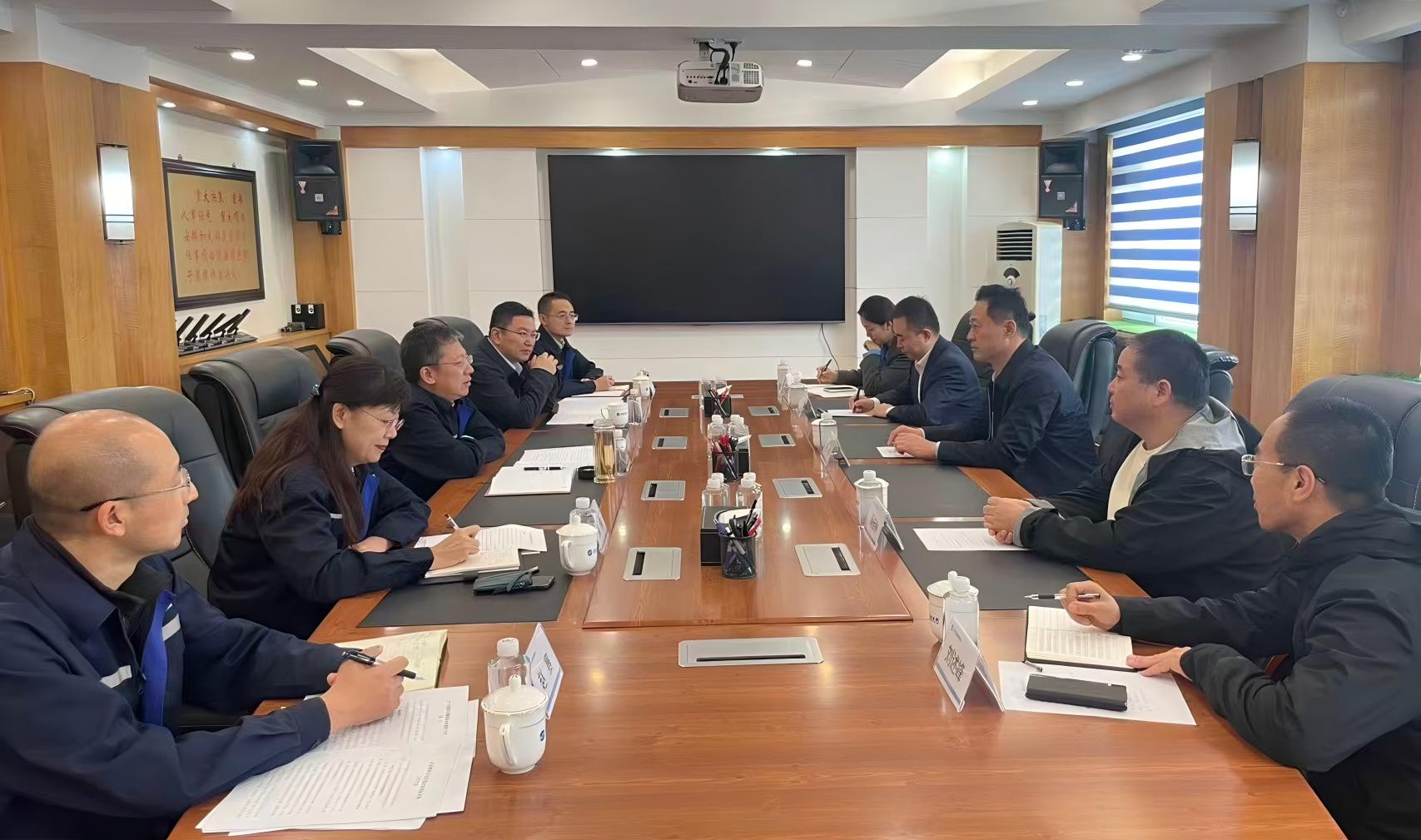 集團(tuán)黨委書(shū)記、董事長(zhǎng)王利赴沈陽(yáng)開(kāi)展座談交流并到權(quán)屬企業(yè)調(diào)研